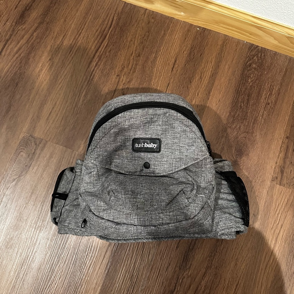 Gray Tushbaby carrier